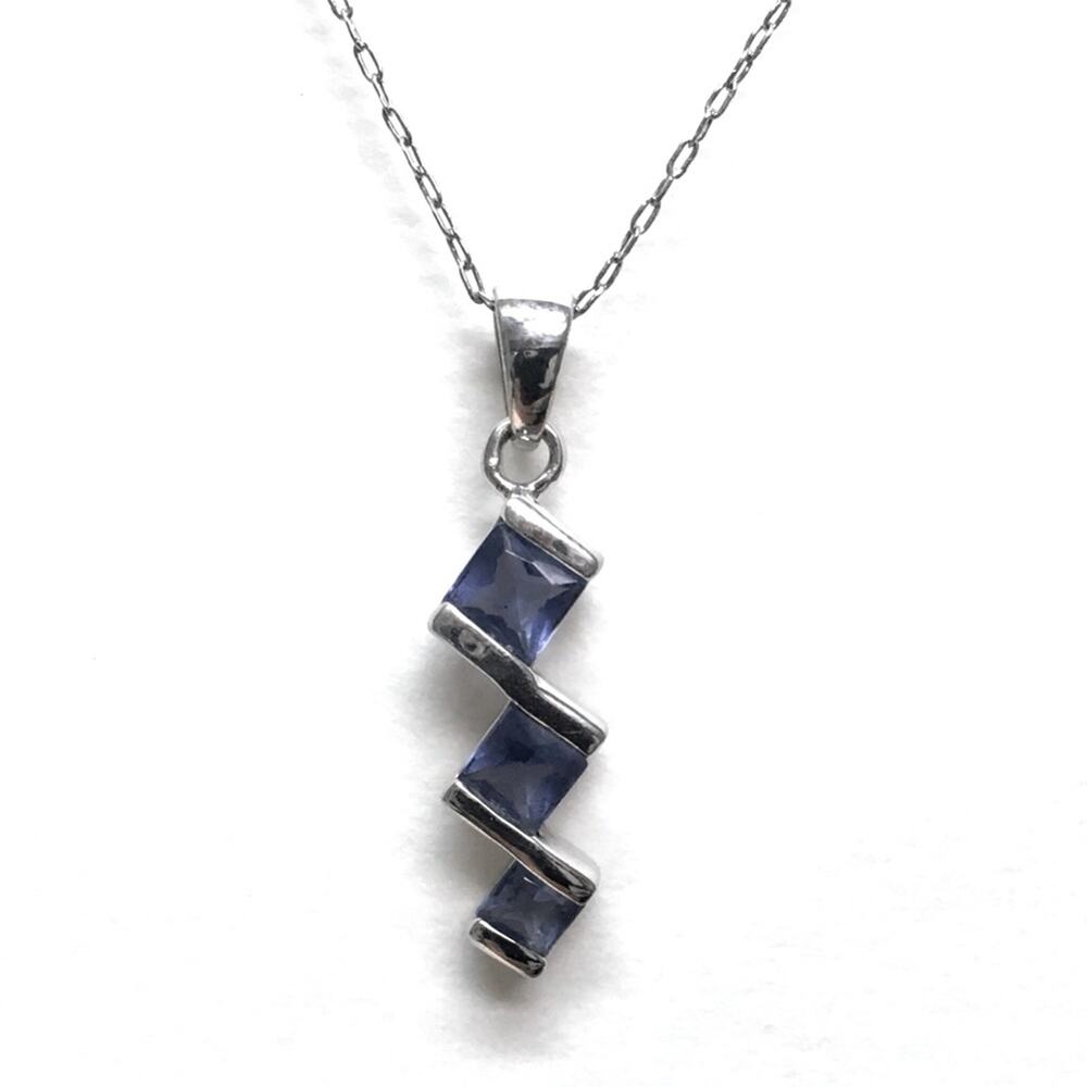 Sterling Silver Cable Chain w/ Pendant